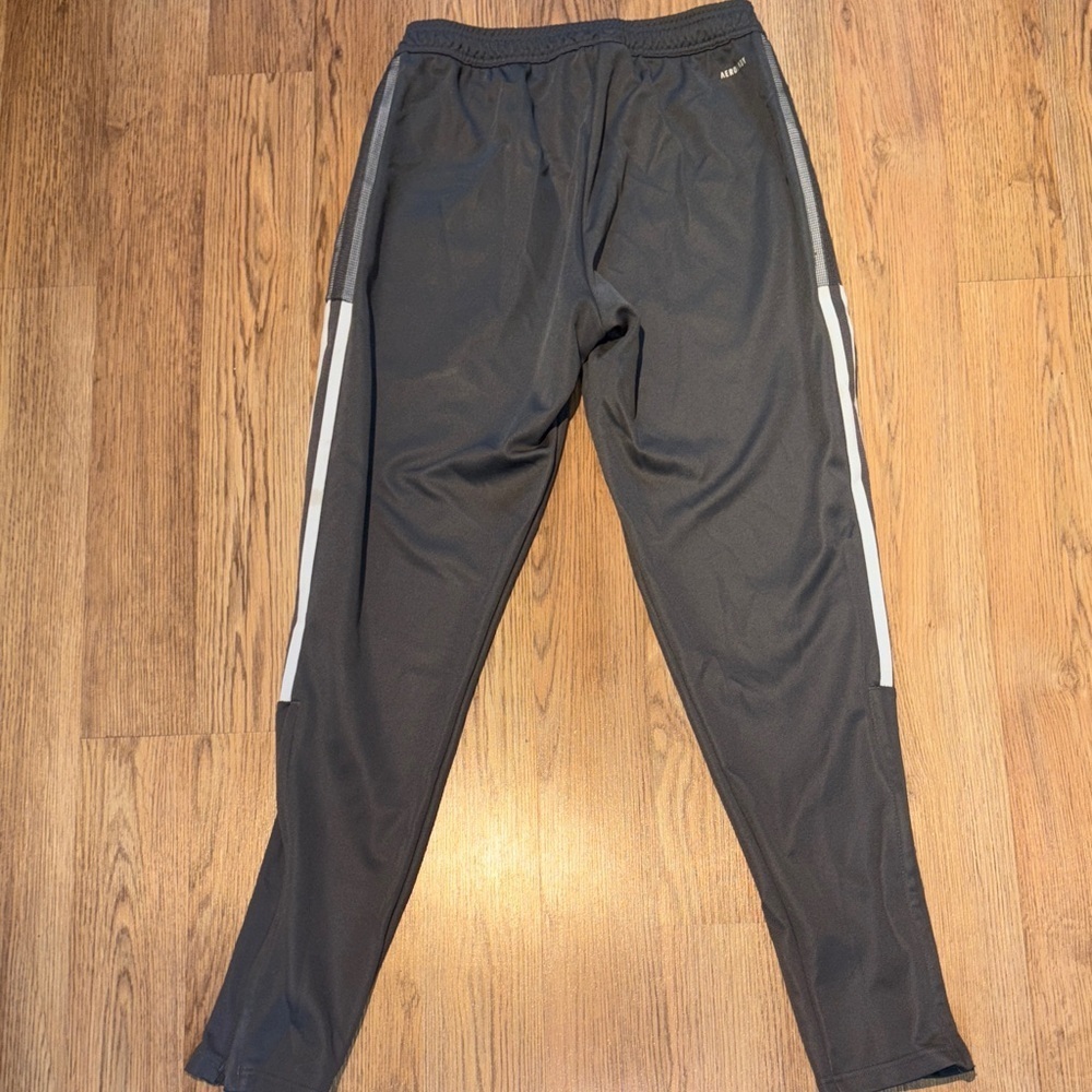 Adidas Men's AeroReady Dark Gray Joggers with White Stripes - Picture 6 of 8